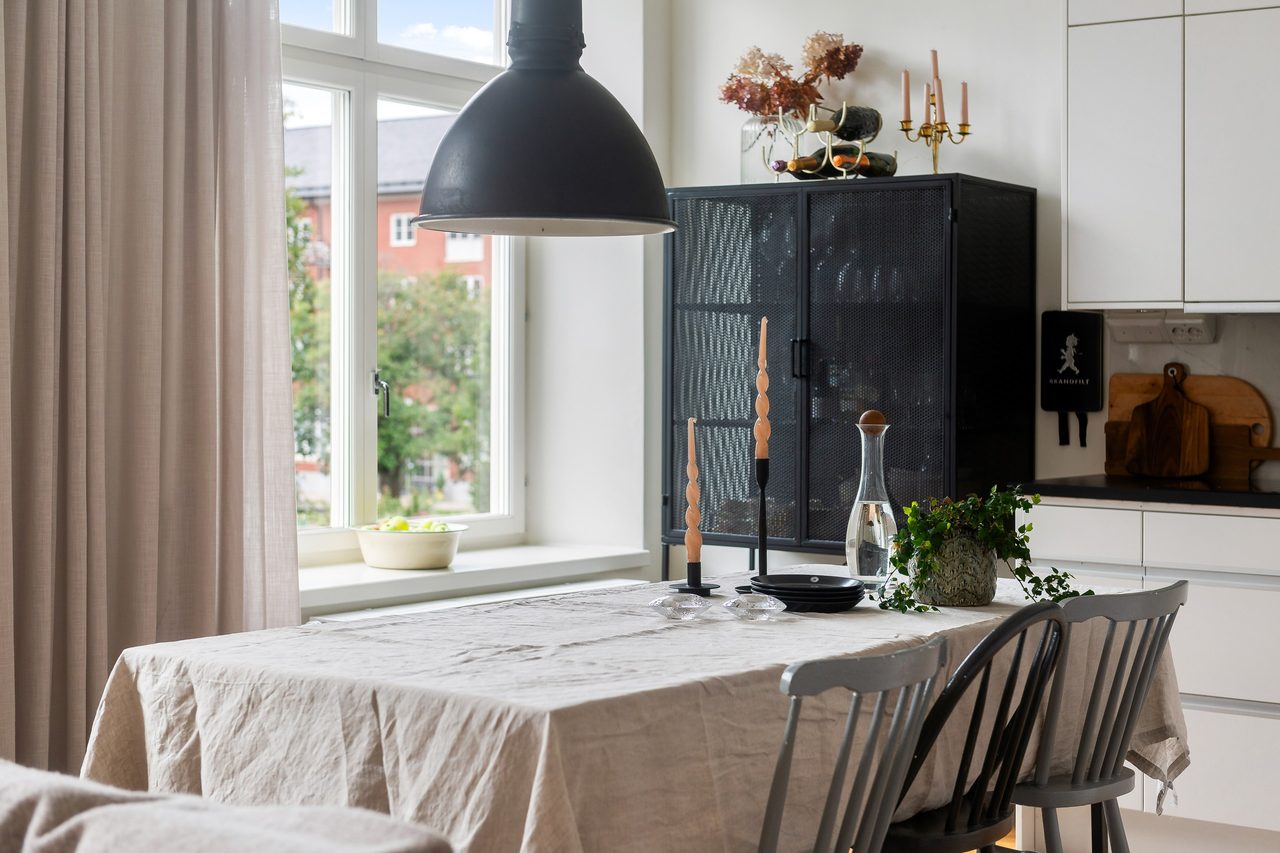 Follingbogatan 12