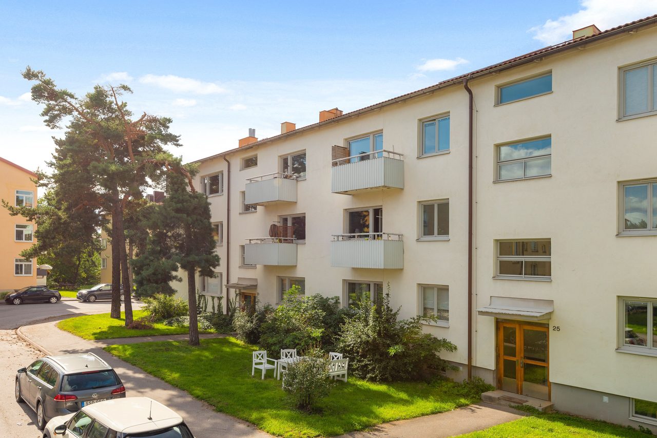 Hallebergsvägen 25