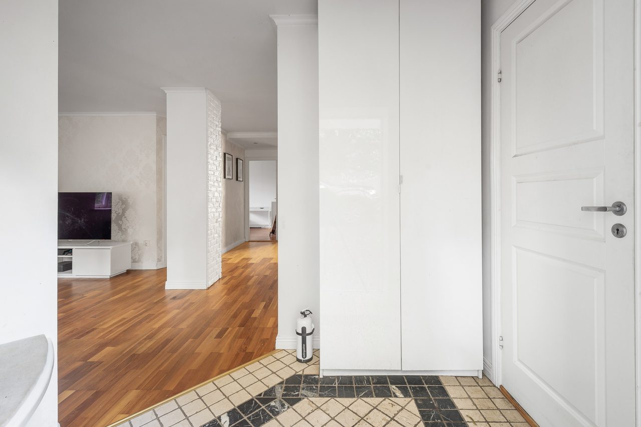 Tranebergsvägen 57, bv.