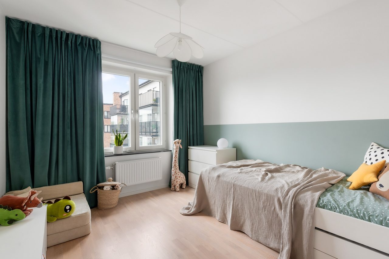 Tomtebobarnens Gata 9, 4 tr.