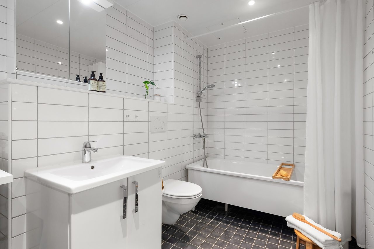 Tomtebobarnens Gata 9, 4 tr.