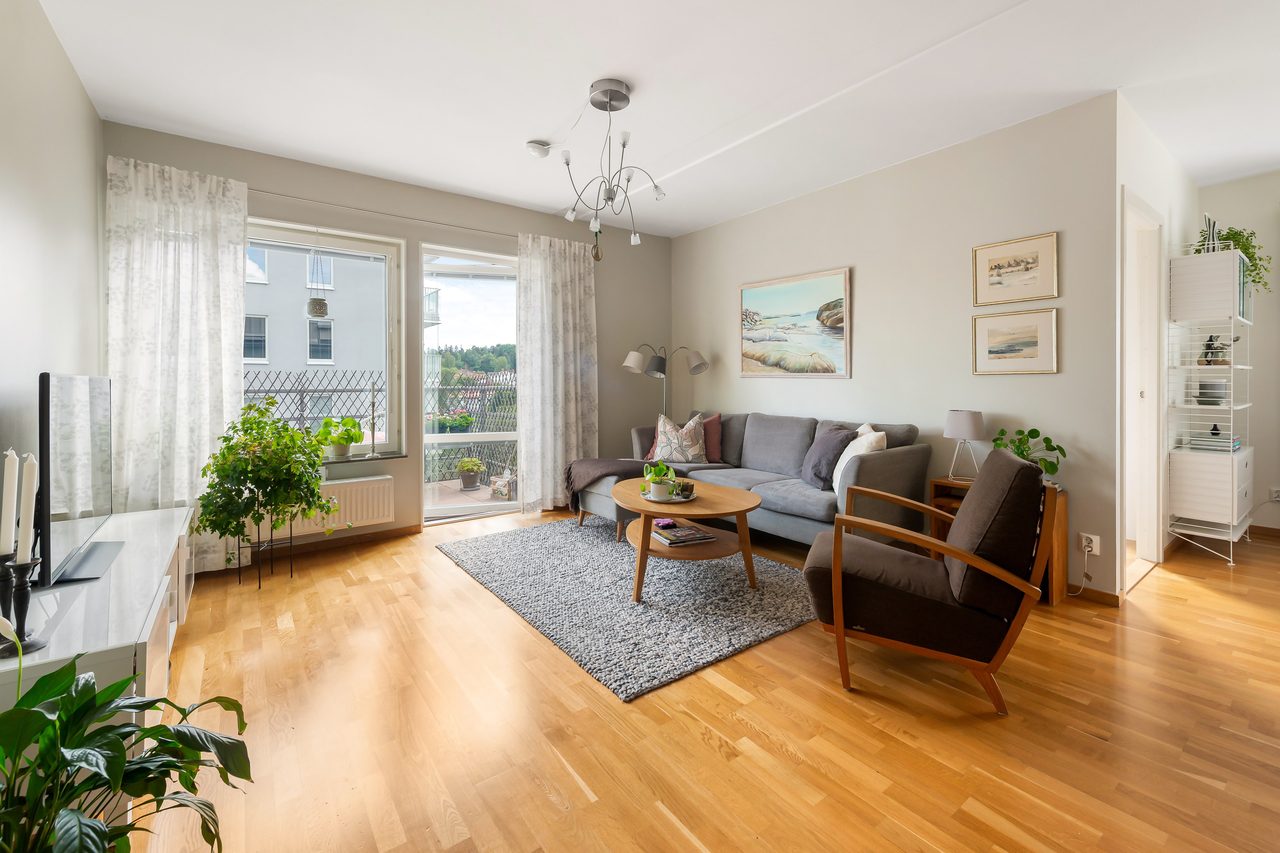 Beckombergavägen 215, högst upp!