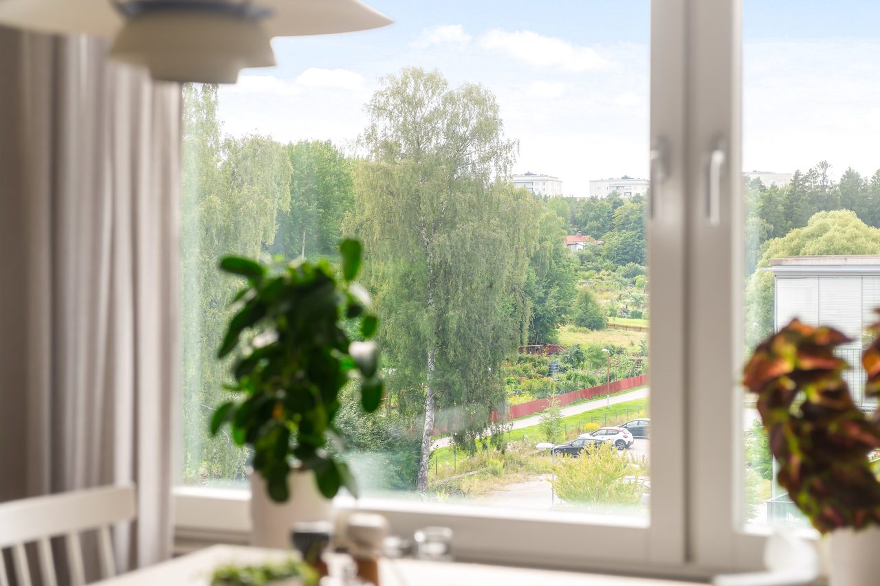 Beckombergavägen 215, högst upp!