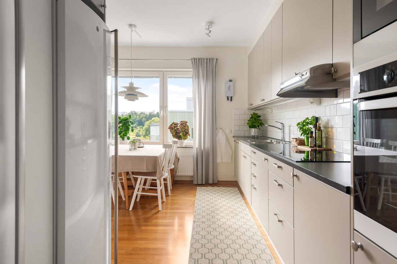 Beckombergavägen 215, högst upp!