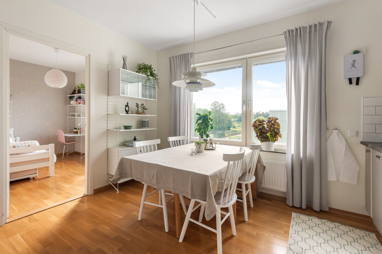 Beckombergavägen 215, högst upp!