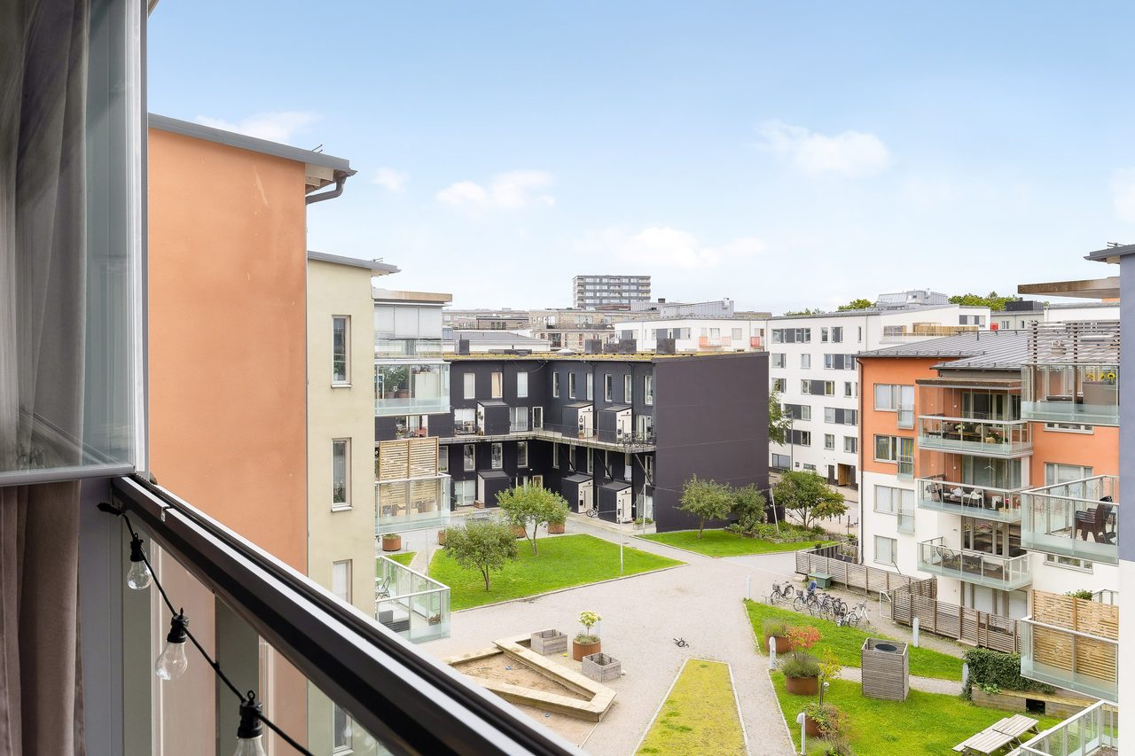 Dartanjangs gata 68, 5 tr.