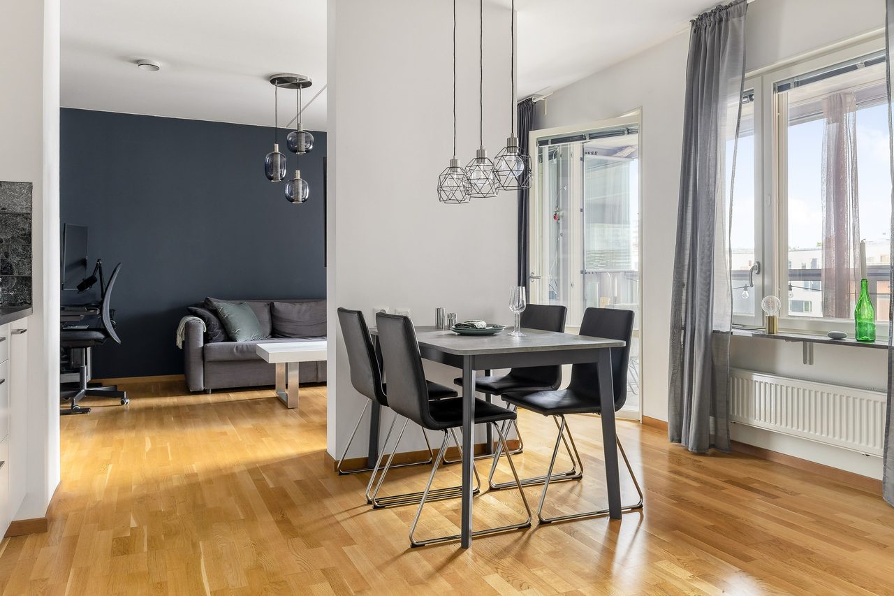 Dartanjangs gata 68, 5 tr.