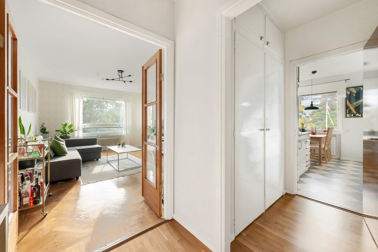 Björnsonsgatan 142. 3,5/9tr