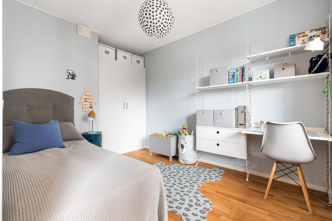 Tomtebobarnens Gata 7, 1 tr.