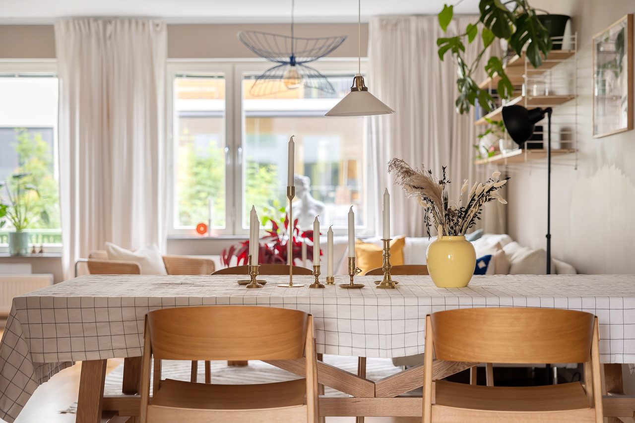 Emils gata 11A, 3 tr.