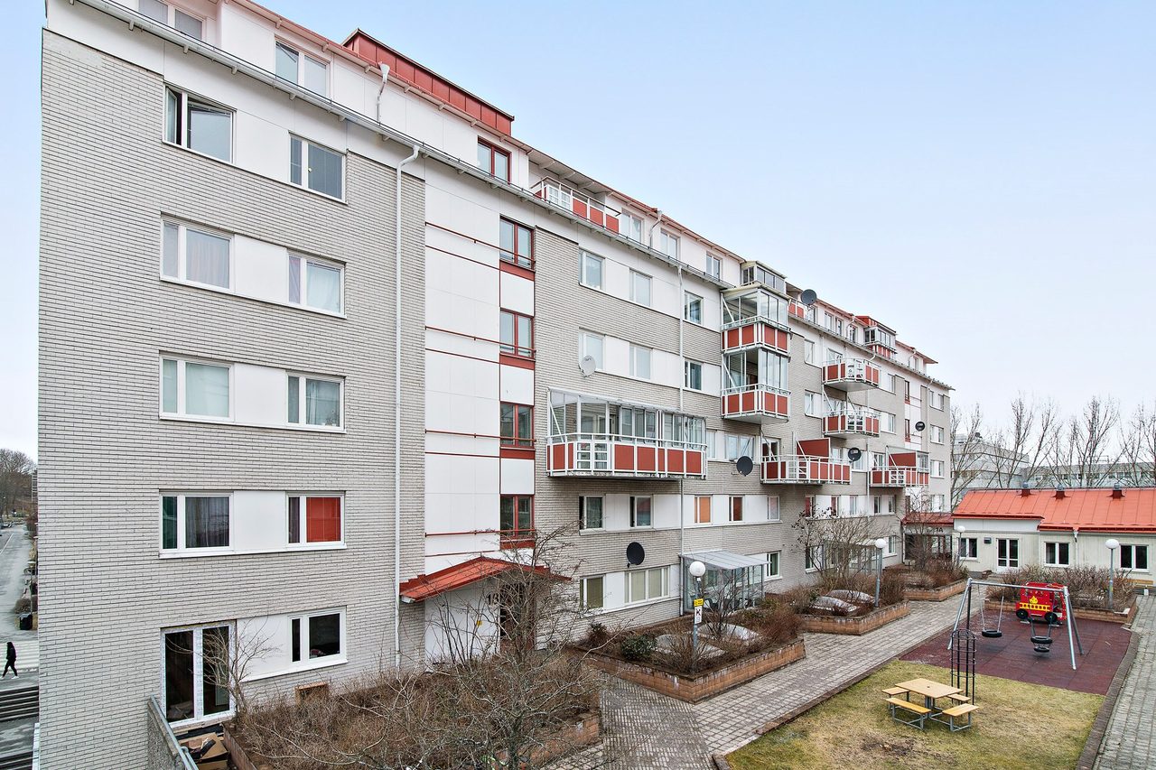 Lötsjövägen 1 A, 2tr