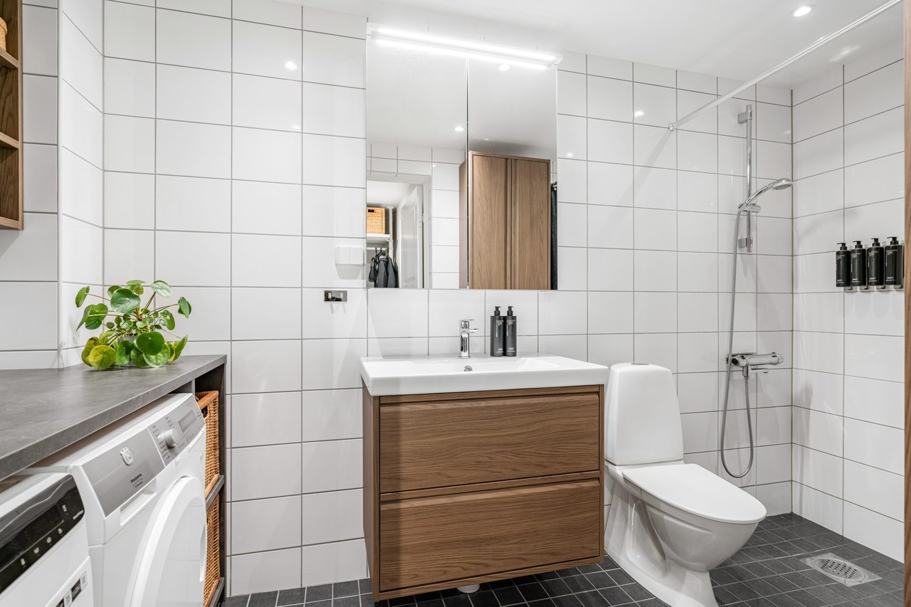 Sundbybergs Torg 1J, vån 9