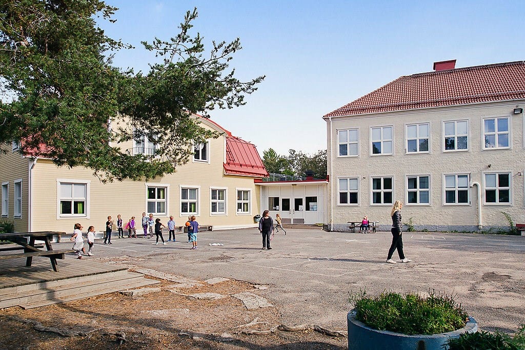 Björknäs skolväg 8D