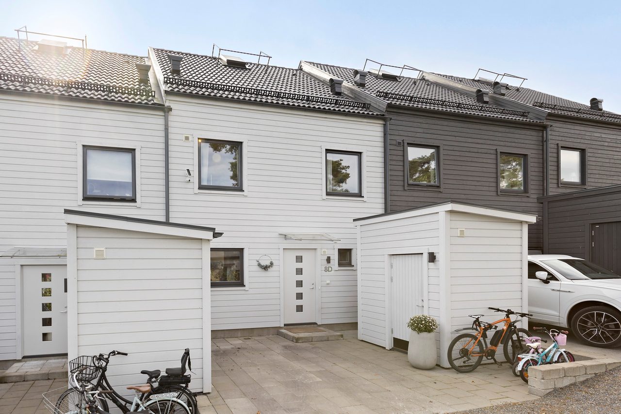 Björknäs skolväg 8D