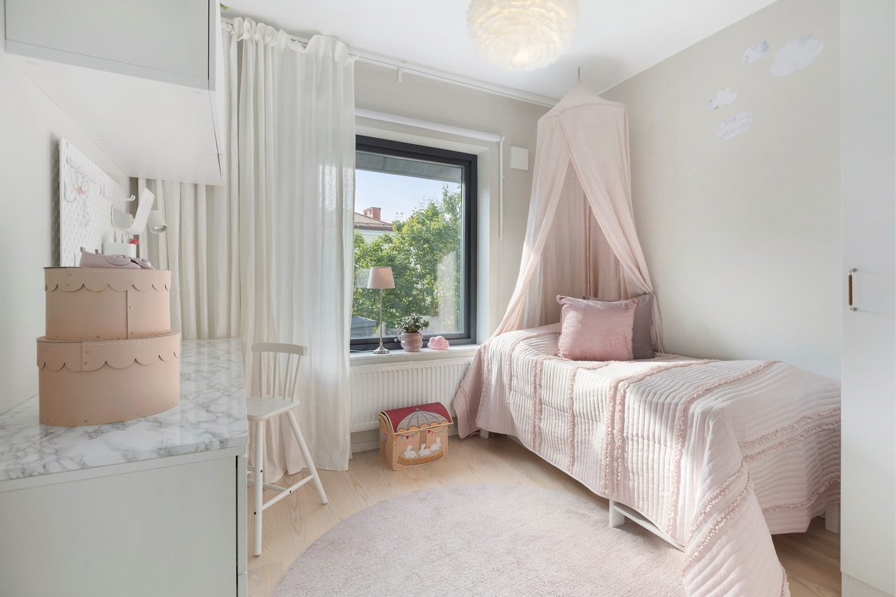 Björknäs skolväg 8D