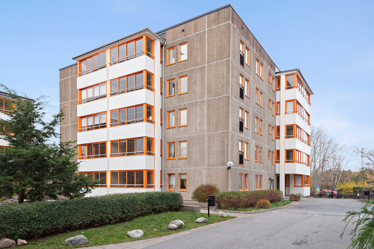 Ormingeringen 71, 2 tr