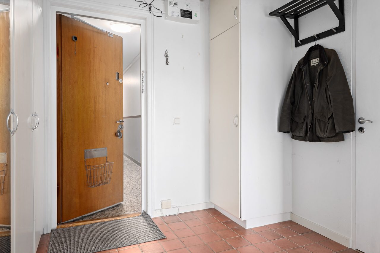 Ormingeringen 71, 2 tr