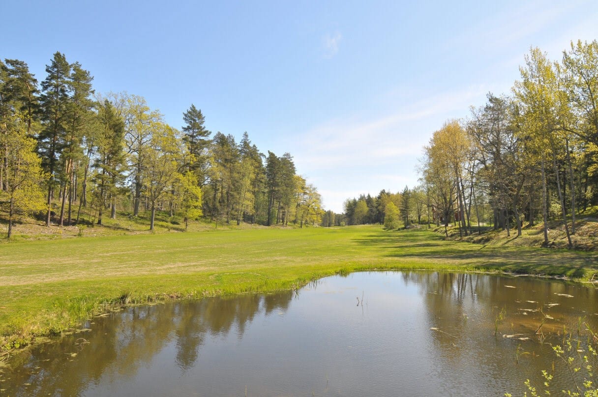 Nacka Golfklubb ligger nära
