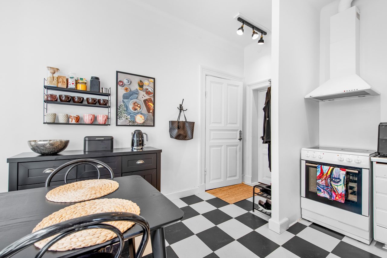 Lägenhet bottenplan 1 rok