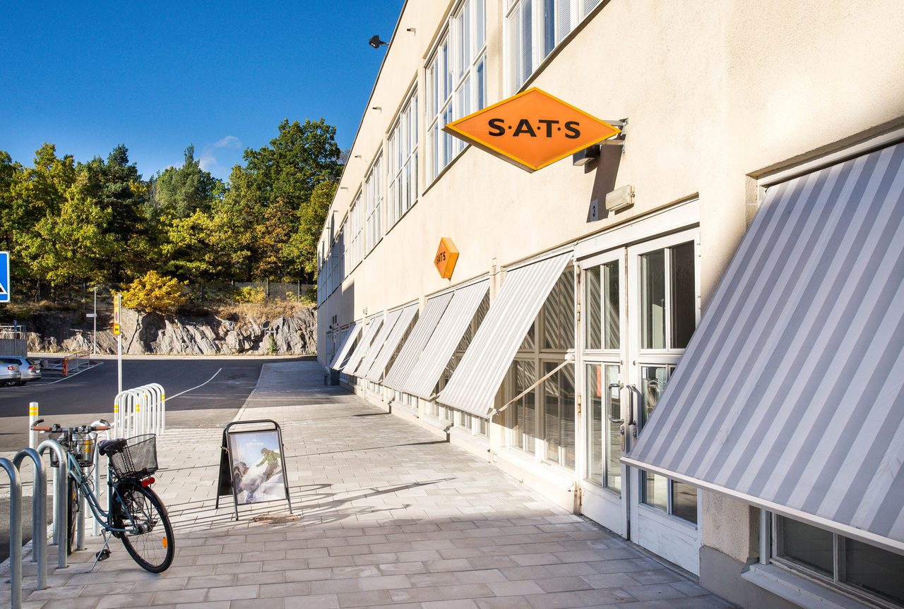 M†nga tr„ningsanl„ggningar i omr†det bl.a. Sats vid Telefonplan