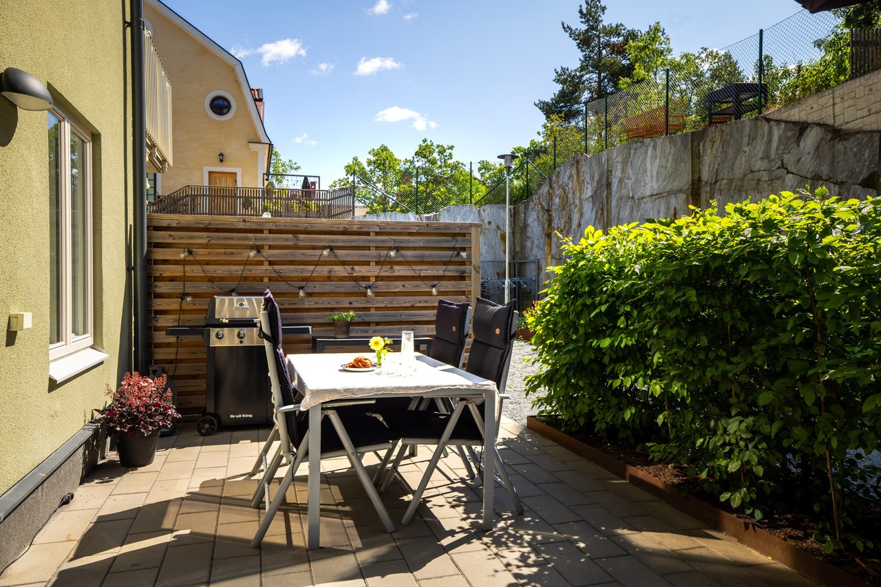 Svandammsvägen 37, uteplats!