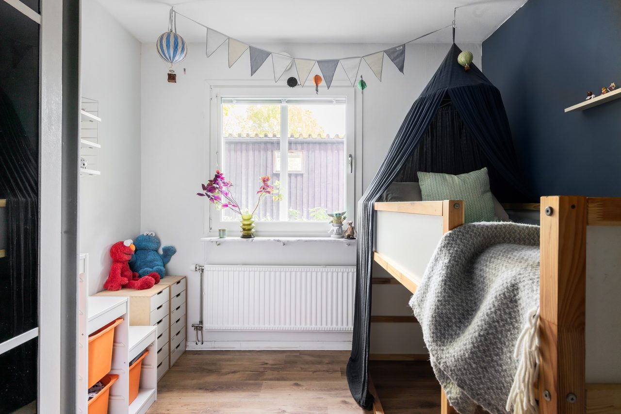 Nioörtsvägen 40, bv