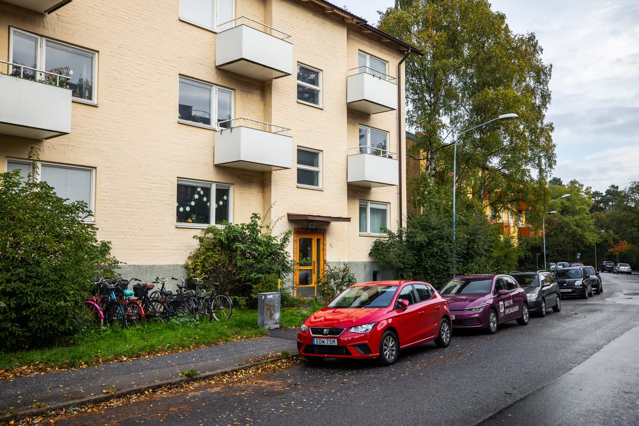 Hökmossevägen 18, 2tr