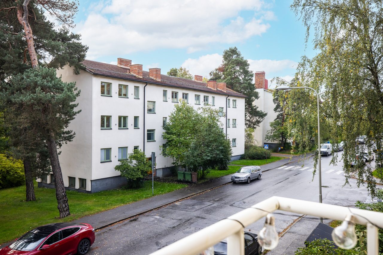 Hökmossevägen 18, 2tr