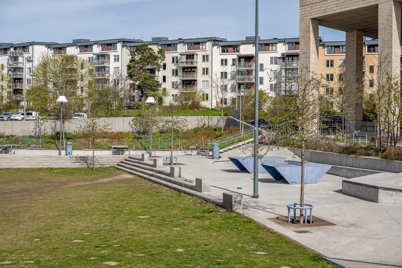 Årsta skolgränd 6, 9/9!