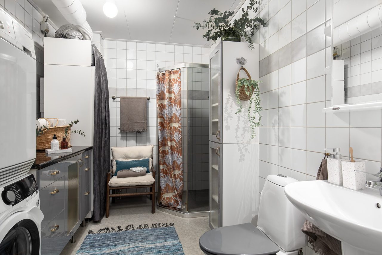 Lilla sällskapets väg 13B