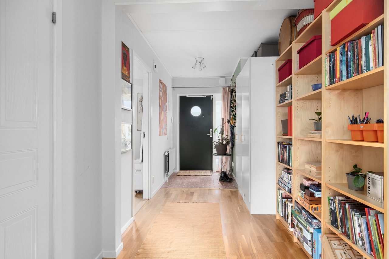 Lilla sällskapets väg 13B