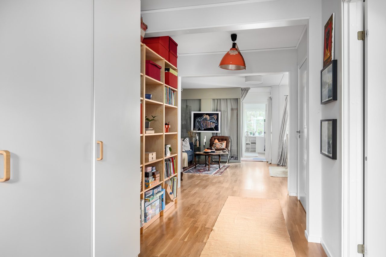 Lilla sällskapets väg 13B