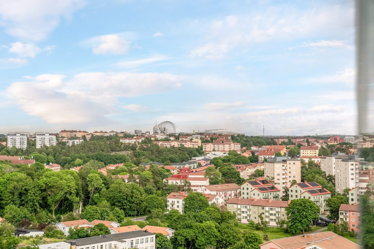 Årstaskogs väg 9B, 13 tr!