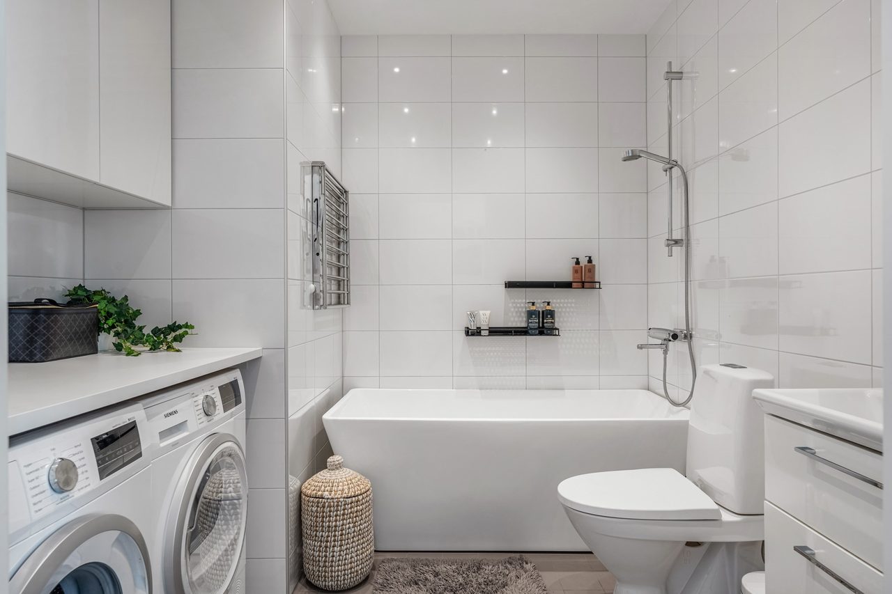 Önologgatan 2, 3 tr!