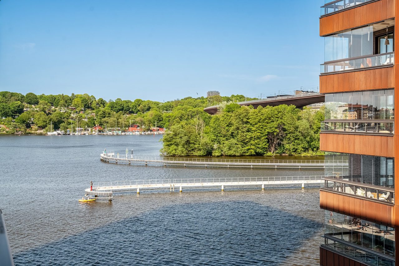 Önologgatan 2, 3 tr!