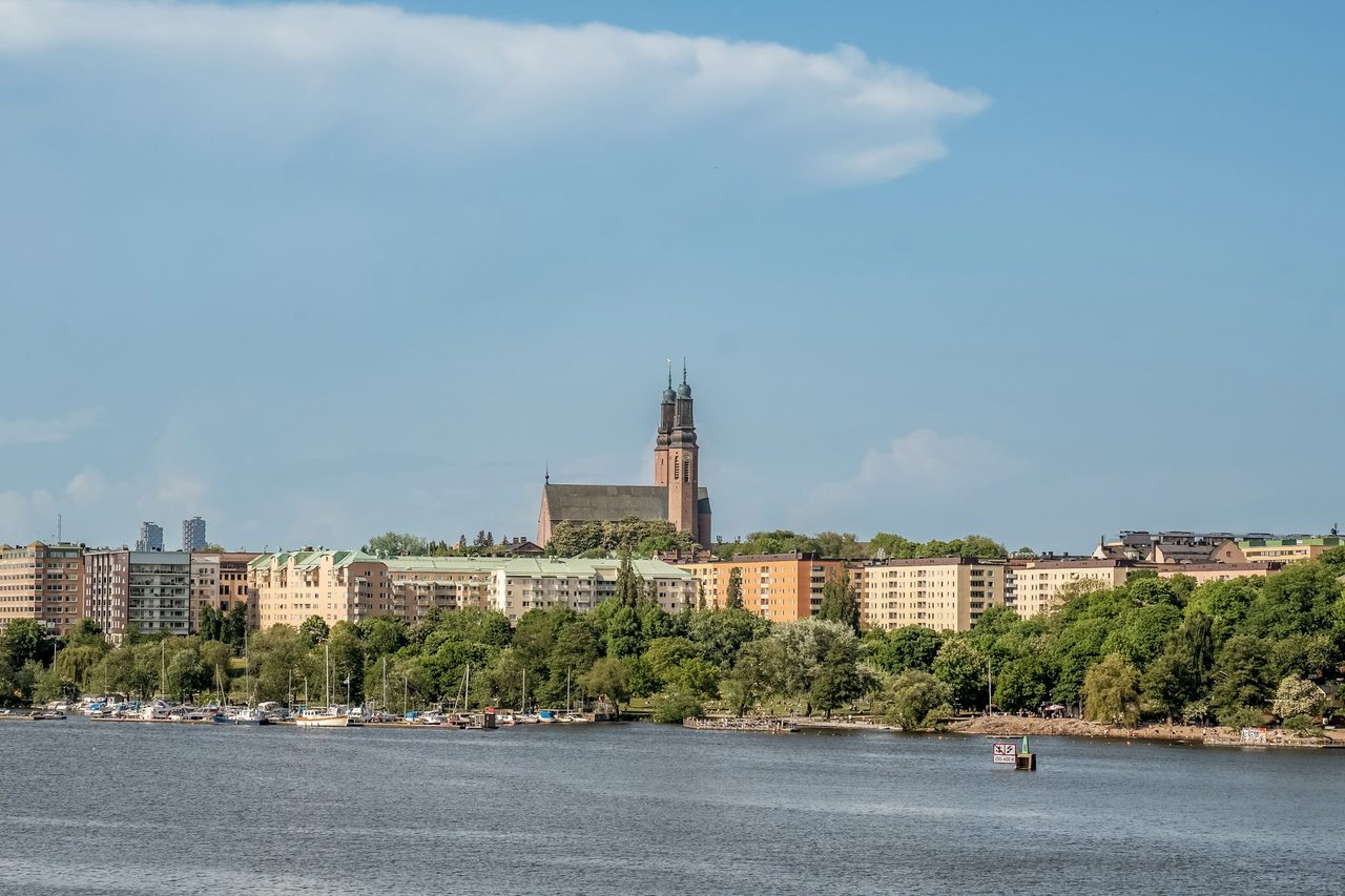 Önologgatan 2, 3 tr!