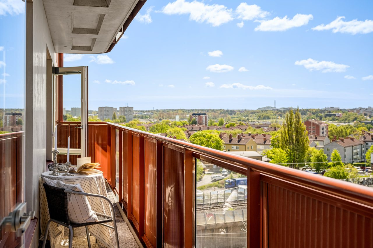 Årstaskogs väg 9B, 6 tr!