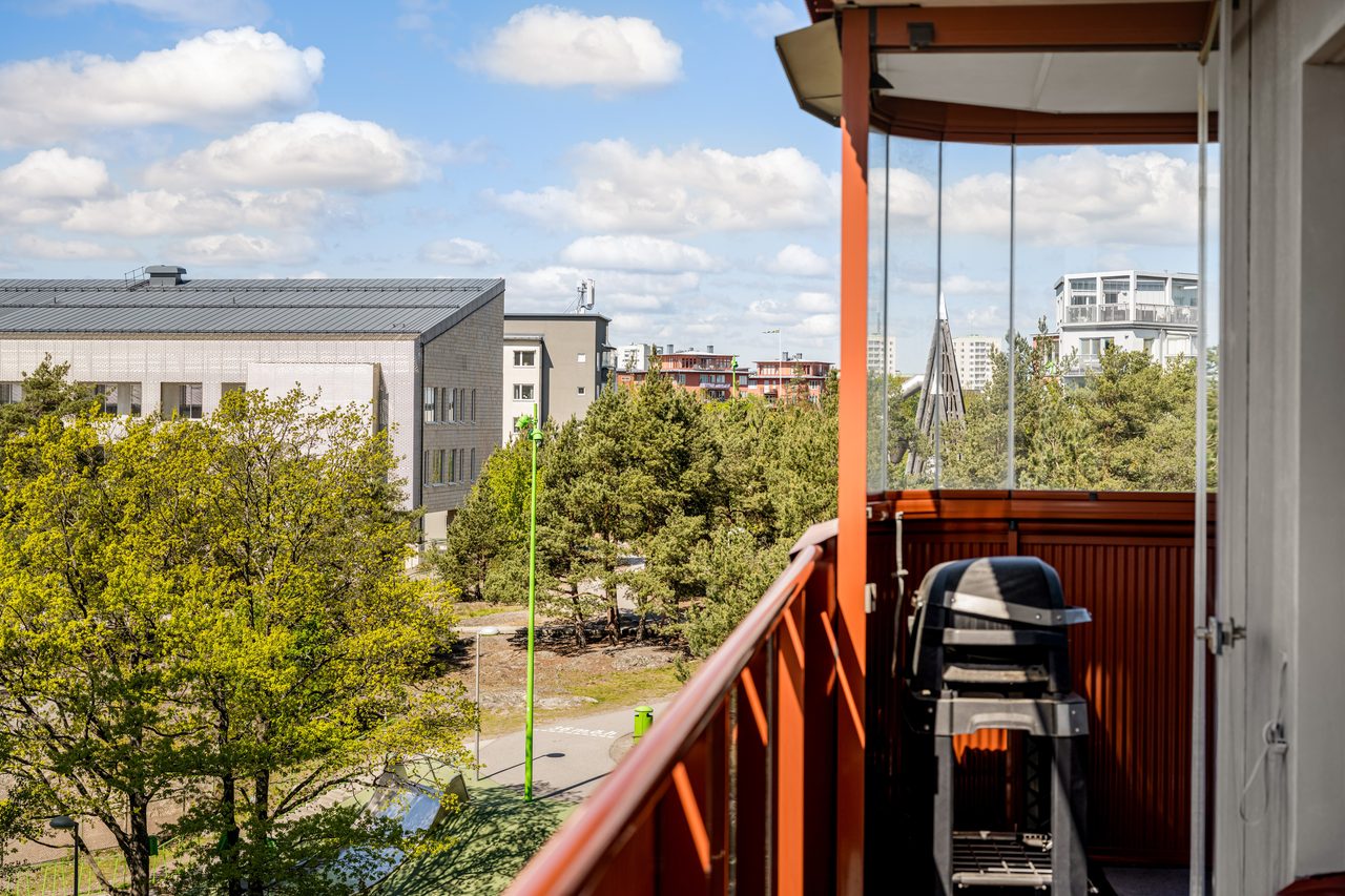 Årstaskogs väg 9B, 6 tr!