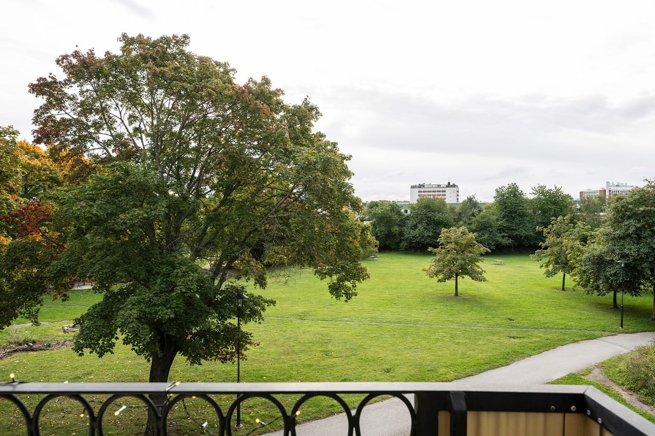 Tivolivägen 22, 2tr!