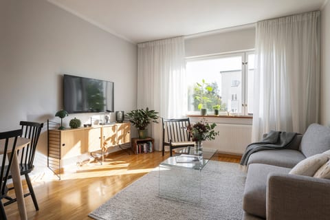 Cedergrensvägen 33, 3 tr.