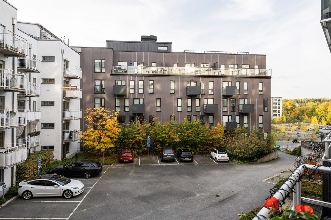 Tellusborgsvägen 90, vån 2