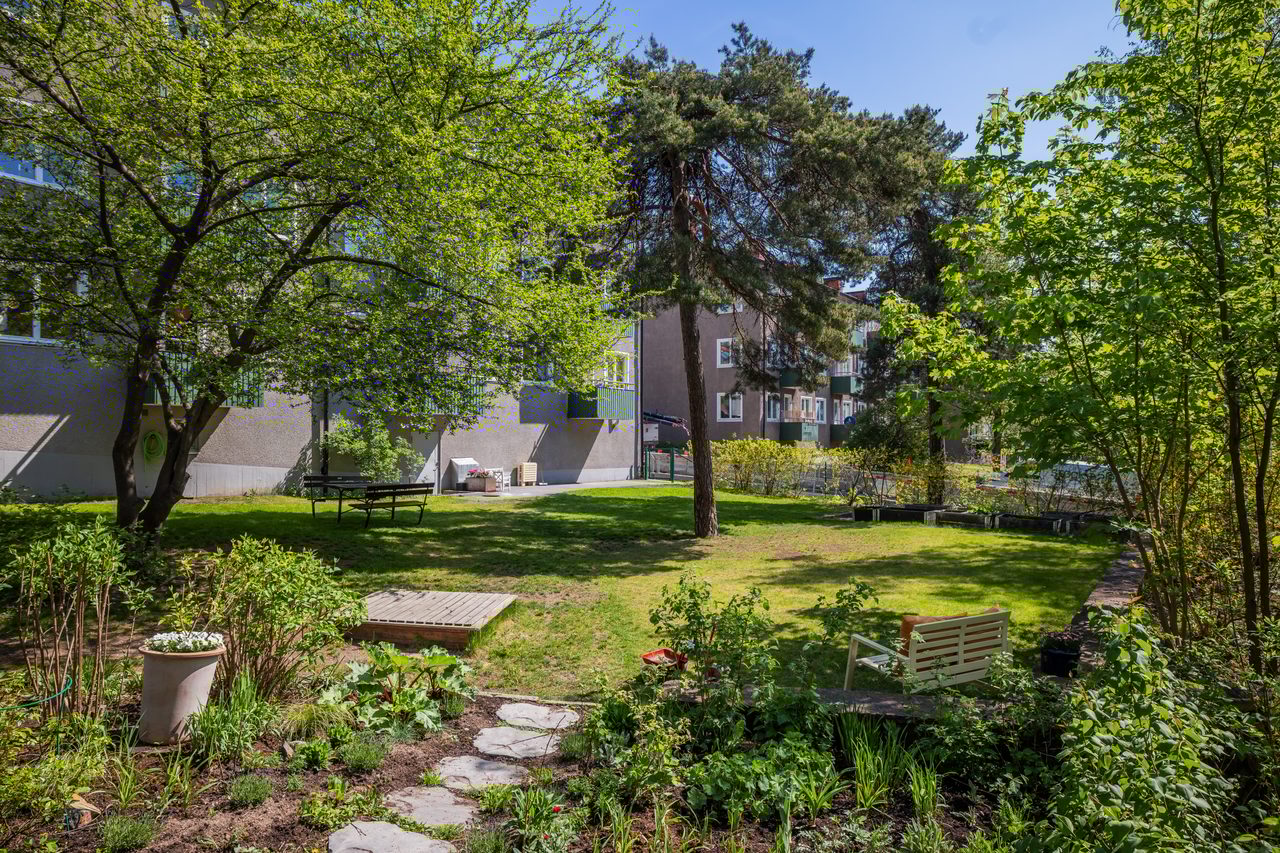 Tellusborgsvägen 13