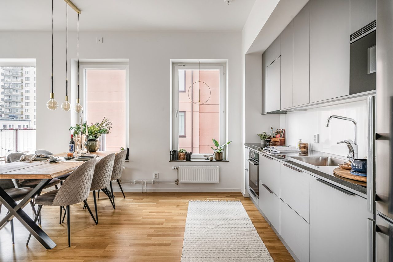 Årstaskogs väg 7A, högst upp!