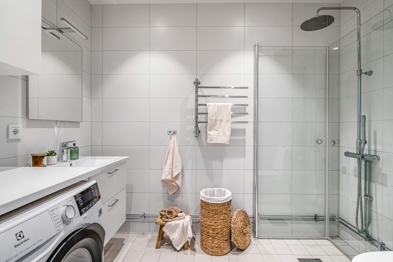 Årstaskogs väg 7A, högst upp!