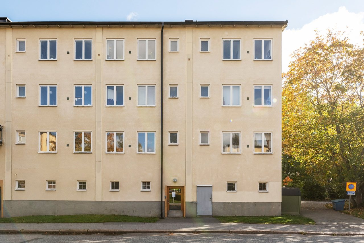 Cedergrensvägen 33, vån 2.