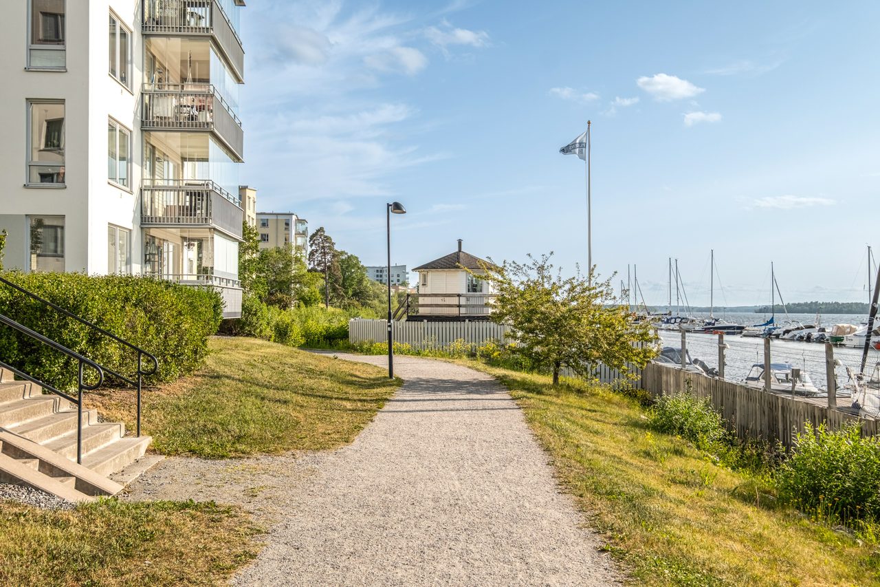 Kristoffer Huldts Väg 8