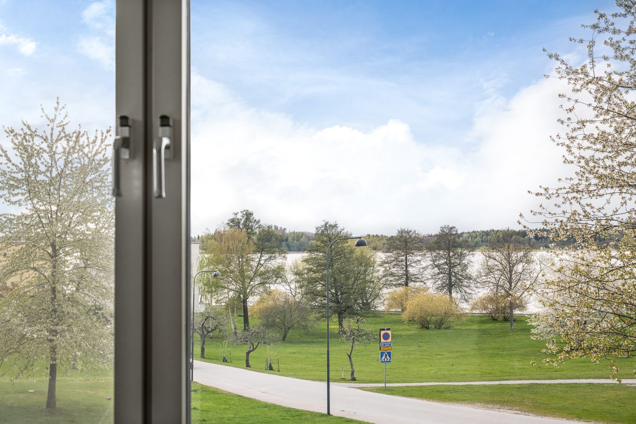 Aron lindgrens väg 2