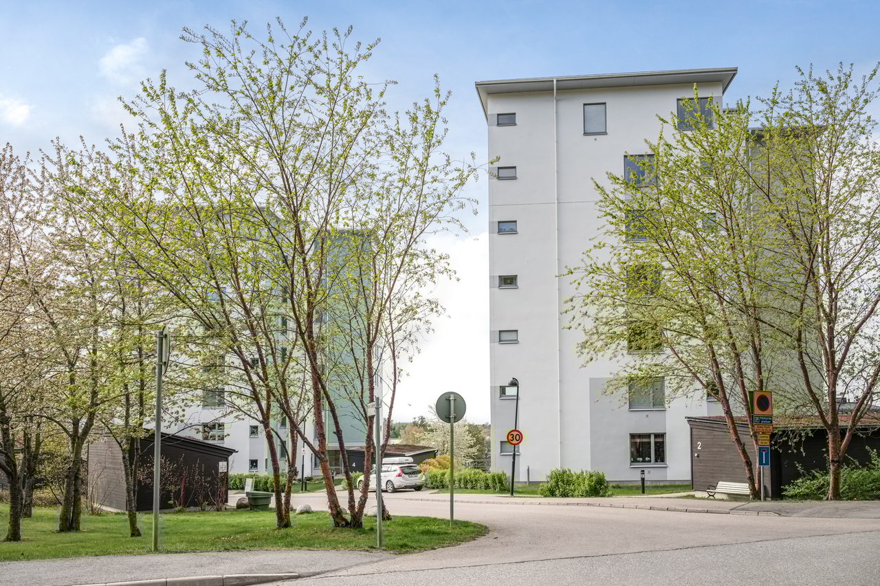 Aron lindgrens väg 2