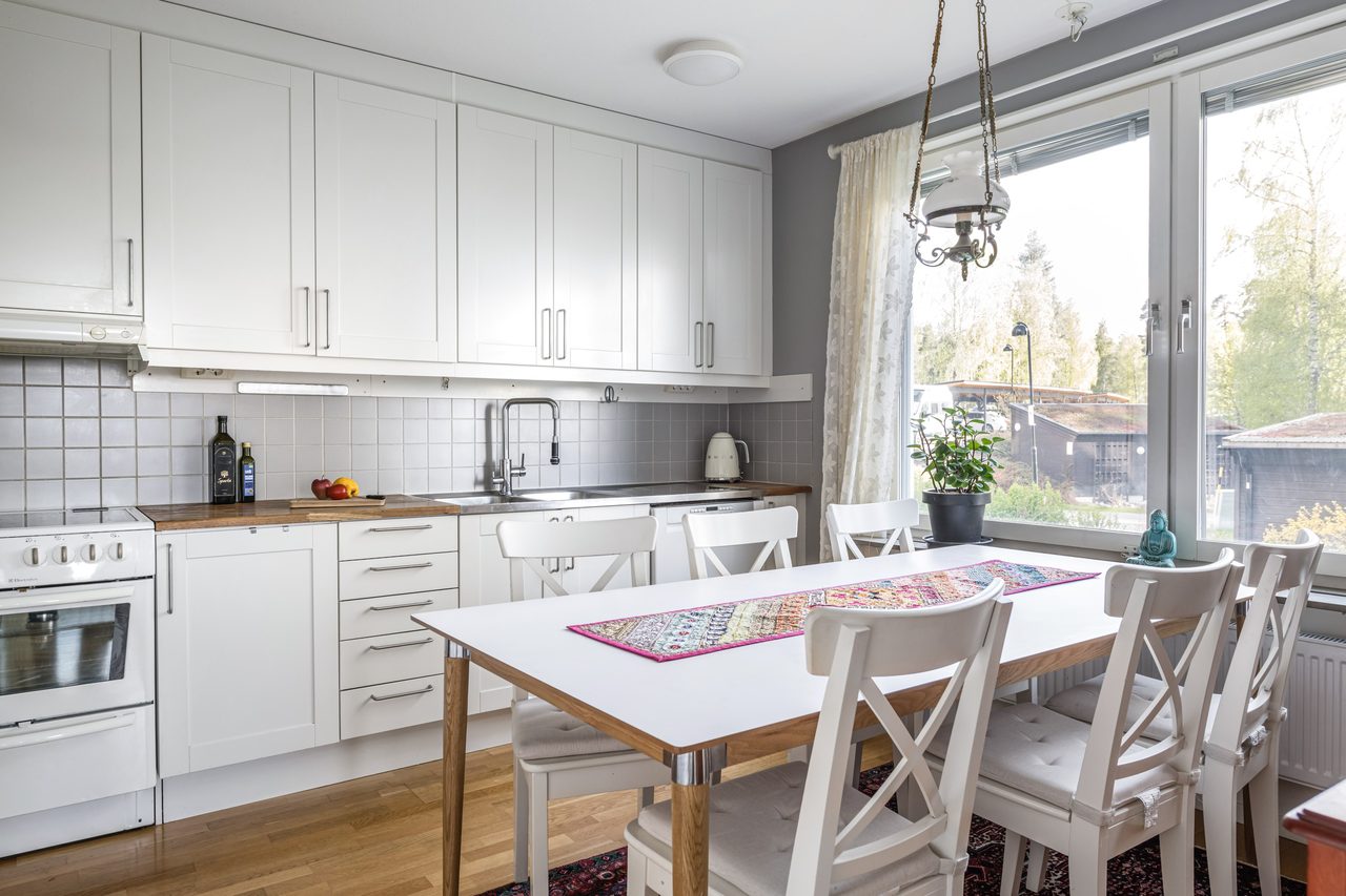 Aron lindgrens väg 2