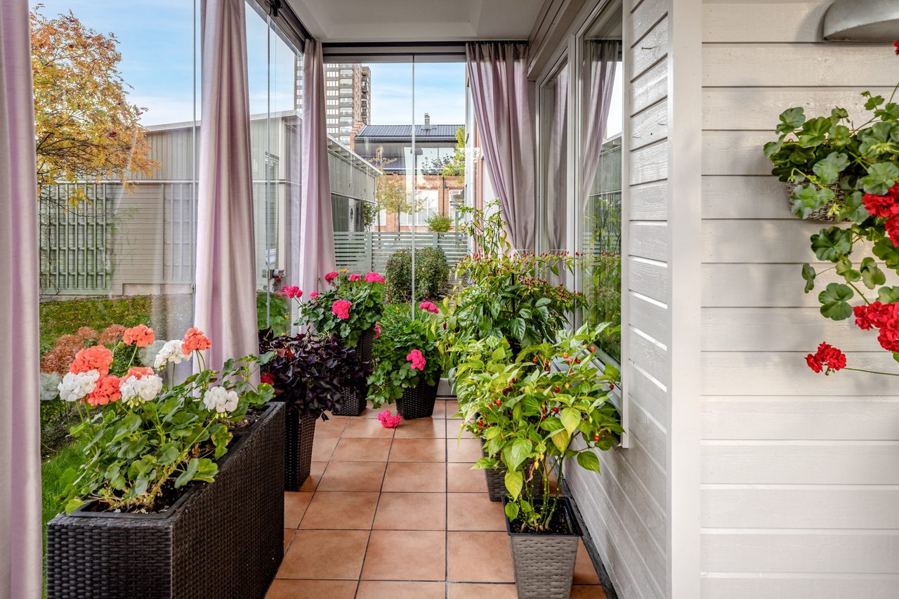 Anton johanssons väg 2